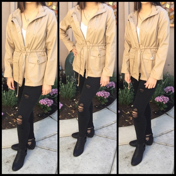 CLEARANCE-FIRM‼️Lightweight Tan Utility Jacket - Picture 5 of 5